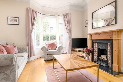 Host & Stay - Railman's Rest