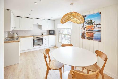 Host & Stay - Golden Lion Apartments
