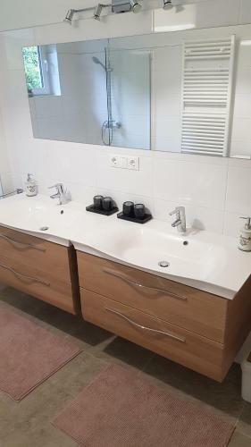 Apartamento Blick �ber Krems Mit Gartenpavillon
