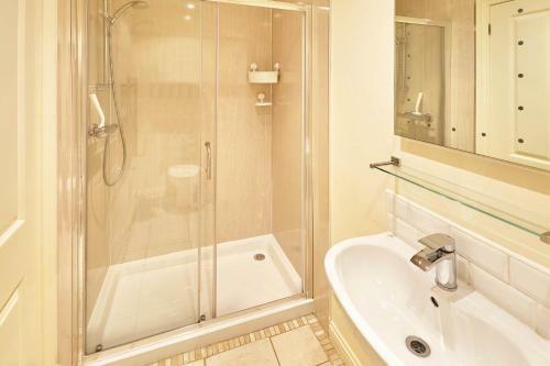 Host & Stay - Mindello Apartment