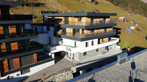 Hotel Apart Piz Mundin