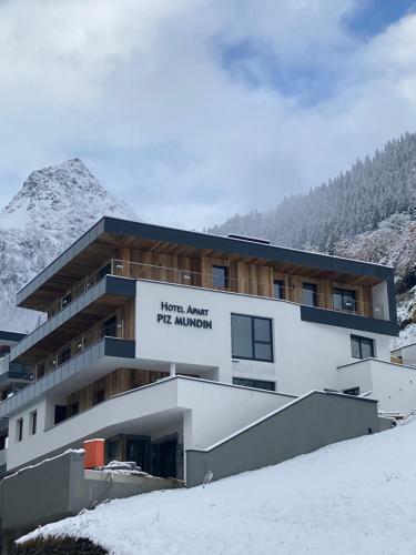 Hotel Apart Piz Mundin
