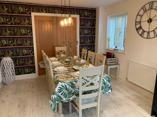Whitby-captains House Whitby - 4 Bed Luxury Holiday Home