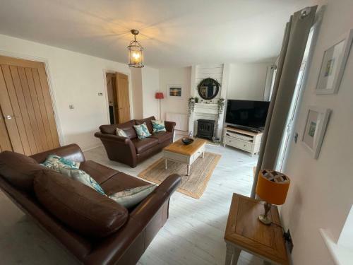 Whitby-captains House Whitby - 4 Bed Luxury Holiday Home
