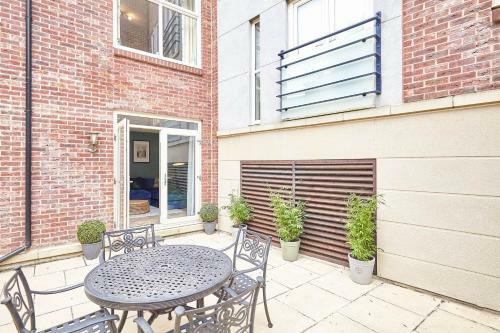 Host & Stay - Turnstones Apartment