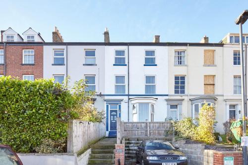 Host & Stay - Rosemill