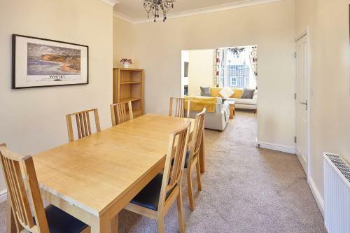 Host & Stay - Rosemill
