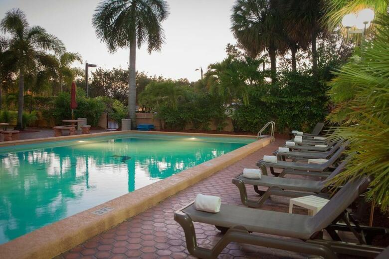Regency Hotel Miami