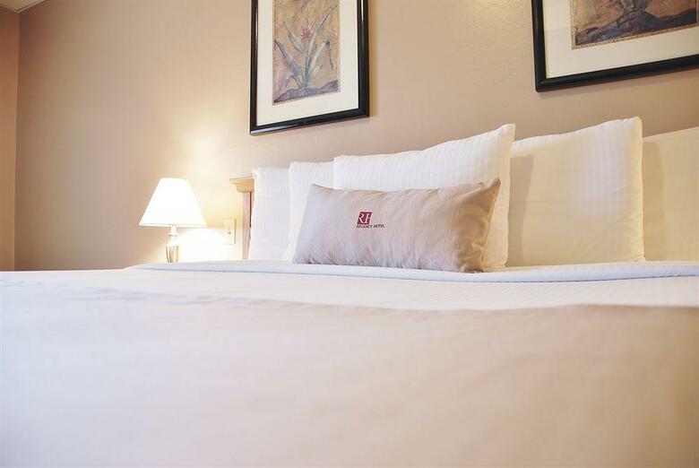 Regency Hotel Miami
