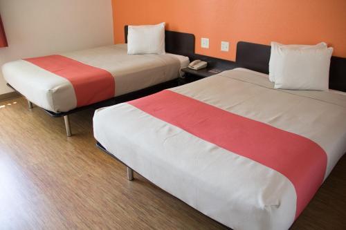 Motel 6