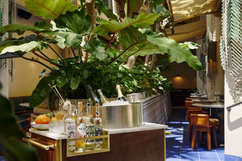 Mayfair Hotel And Spa