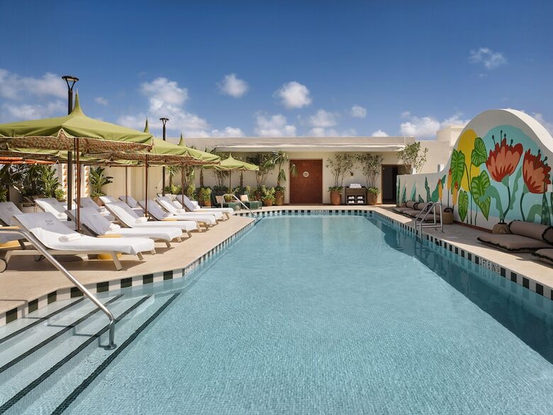 Mayfair Hotel And Spa