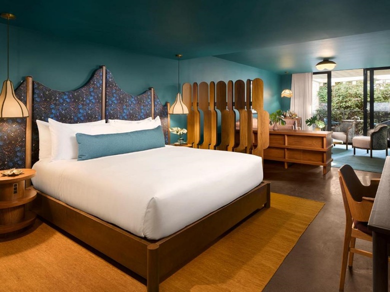Mayfair Hotel And Spa