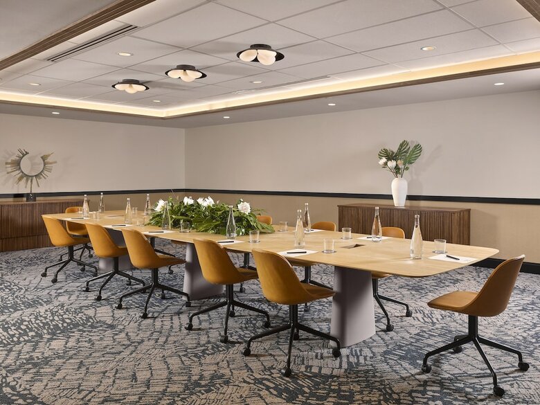 Mayfair Hotel And Spa