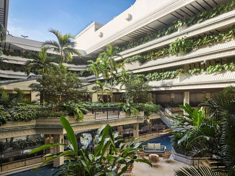 Mayfair Hotel And Spa