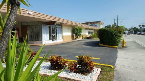 Parkway Inn Airport Motel