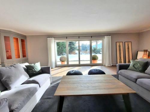 Chalet Belle Maison !ski-in Ski-out, Pool & Wellness!
