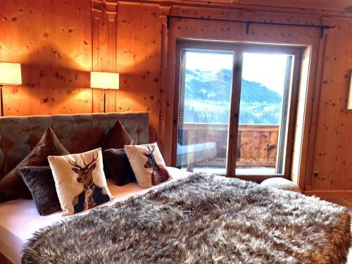 Chalet Belle Maison !ski-in Ski-out, Pool & Wellness!