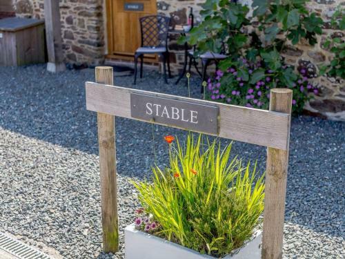 Stable-uk12108