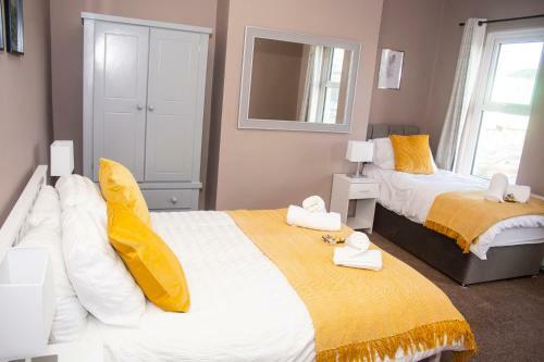 Fuji 2-bed Stylish Holiday Home
