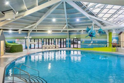 Littlesea Haven Jurrasic-views