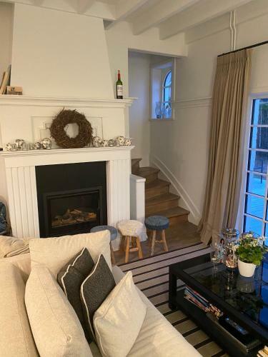 Charme Villa Le Chat Bott�