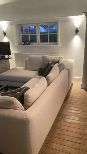 Charme Villa Le Chat Bott�