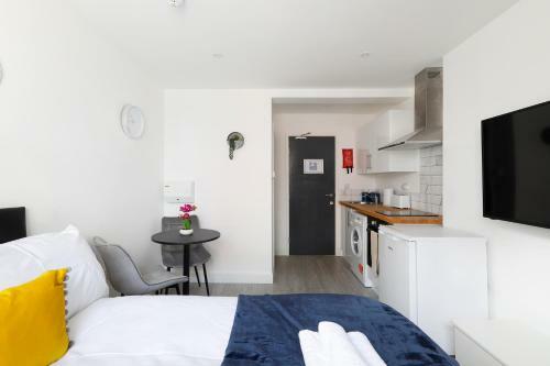 Thorn Apartments