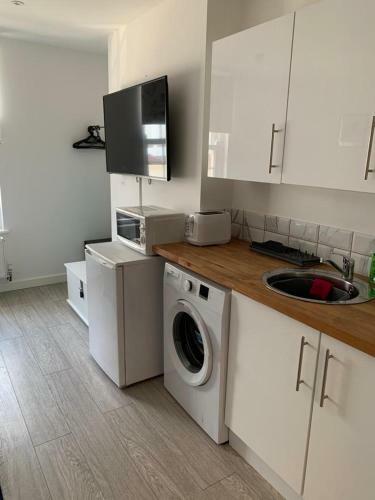 Thorn Apartments