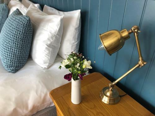 Bed & Breakfast Burrator Inn