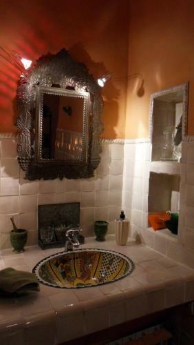 Bed & Breakfast Maison D'h�tes Mas De Barbut