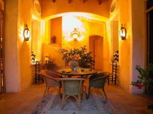Bed & Breakfast Maison D'h�tes Mas De Barbut