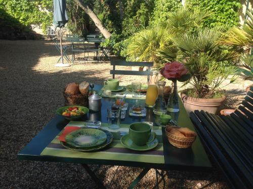 Bed & Breakfast Maison D'h�tes Mas De Barbut