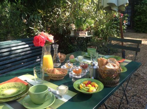 Bed & Breakfast Maison D'h�tes Mas De Barbut