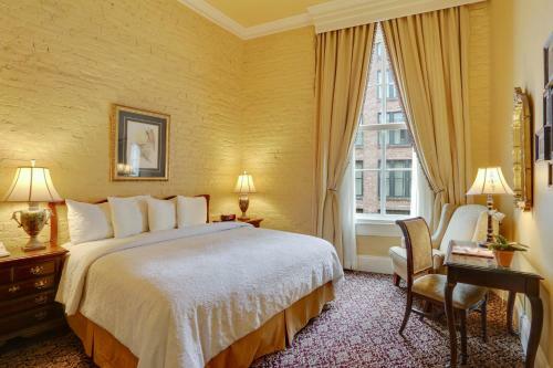 Pelham Hotel