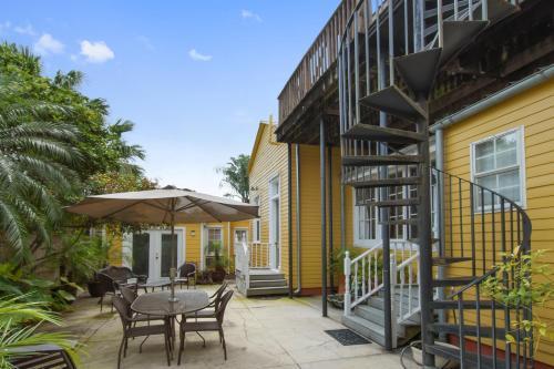 Auld Sweet Olive Bed And Breakfast