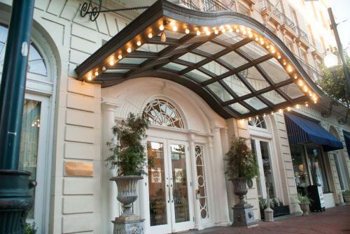 Lafayette Hotel