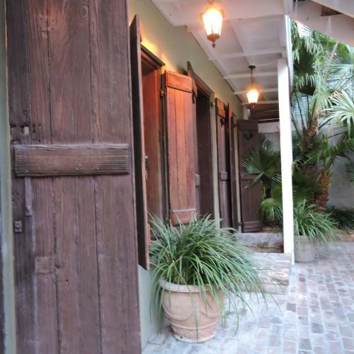 New Orleans Courtyard Hotel