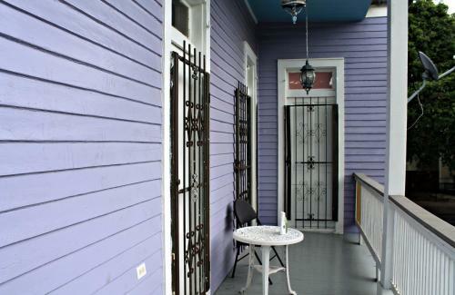 Historic Home In Great Area