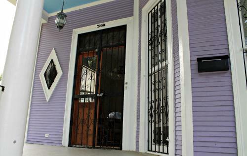 Historic Home In Great Area