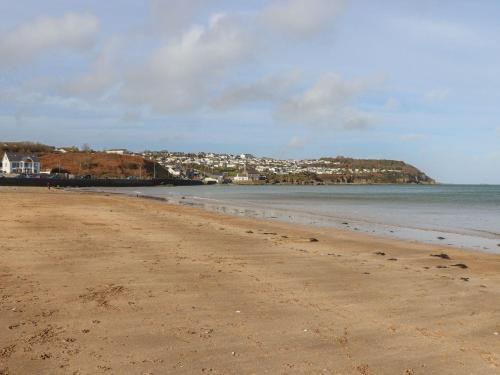 Benllech Bay Apartment 2