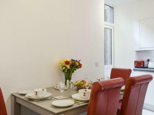 Courtyard Holiday Apartments