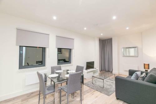 Deluxe Apartments By Heathrow