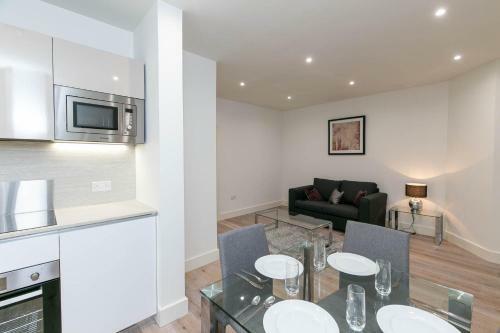 Deluxe Apartments By Heathrow