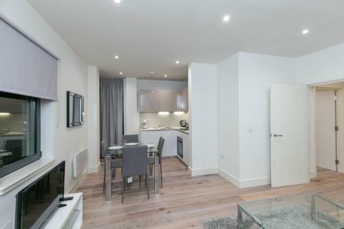 Deluxe Apartments By Heathrow