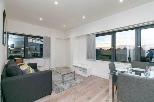 Deluxe Apartments By Heathrow