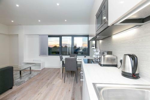 Deluxe Apartments By Heathrow
