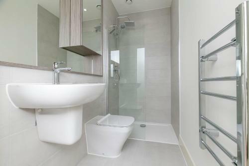 Deluxe Apartments By Heathrow