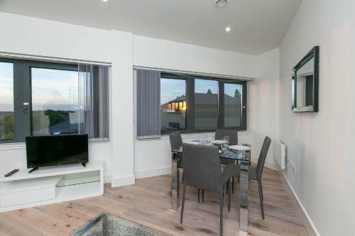 Deluxe Apartments By Heathrow