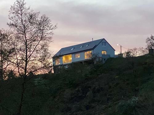 Hostal L'auf Der Tomm